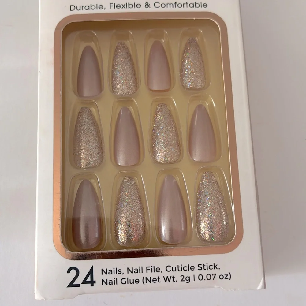 2/$20 Cala Glam Couture 24-Piece Medium Nail Set